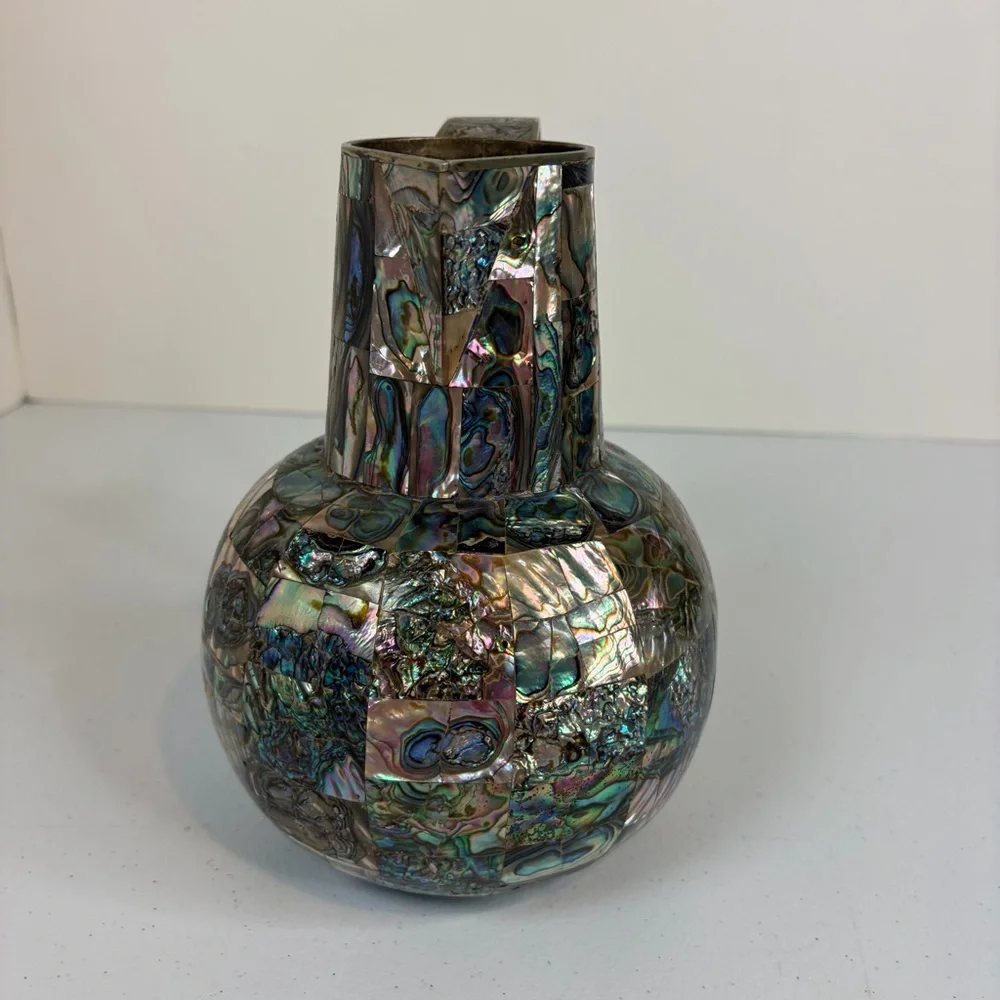 Vintage Abalone Shell Mosaic Pitcher Brass Mother of Pearl Jug Vase Decor 1960s - Picture 5 of 9